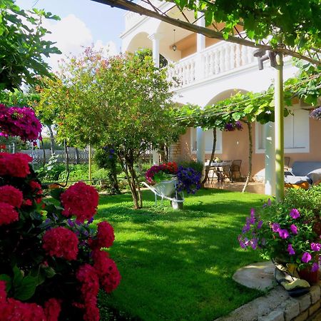 Beach Apartment Roza Biograd Oneroom - Premium Location Biograd Na Moru Luaran gambar